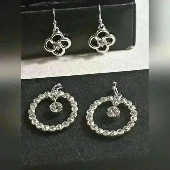 Jewelry - 2 pairs of Silver Earrings